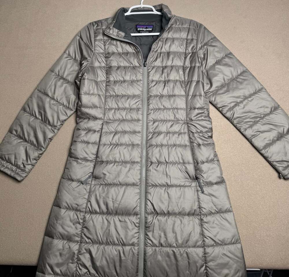 Patagonia Women's Radalie Insulated Parka Gray Small Full Zip Quilted Jacket